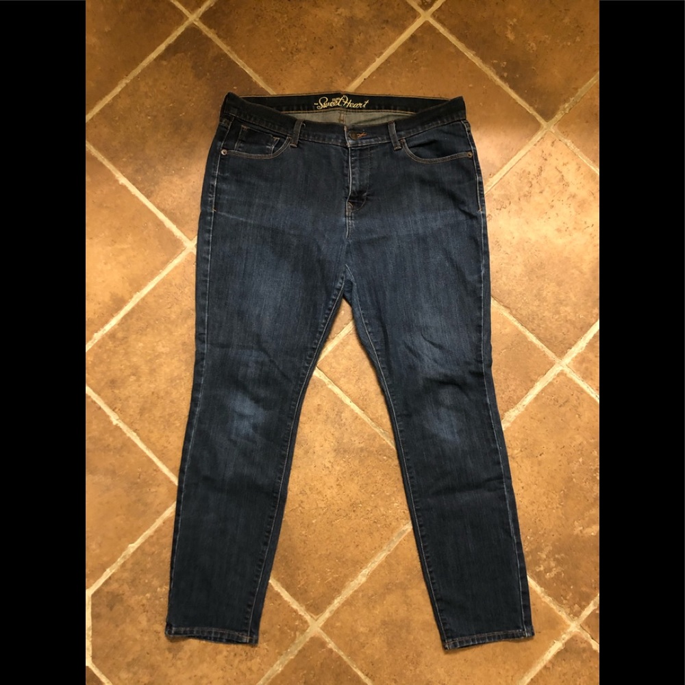 Old Navy Sweet Heart Stretch Jeans size 12 Short